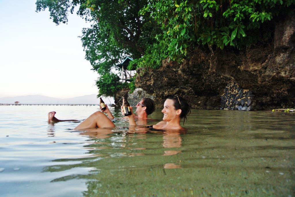 Bunaken Divers Sea Breeze Resort Eksteriør bilde