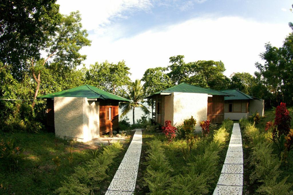 Bunaken Divers Sea Breeze Resort Eksteriør bilde