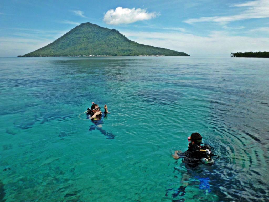 Bunaken Divers Sea Breeze Resort Eksteriør bilde