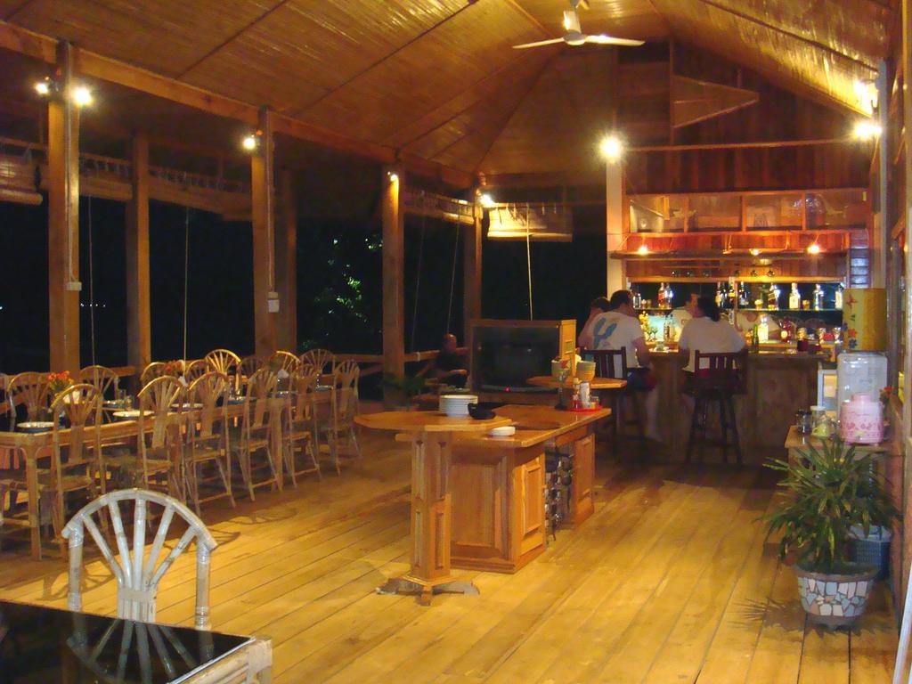Bunaken Divers Sea Breeze Resort Eksteriør bilde