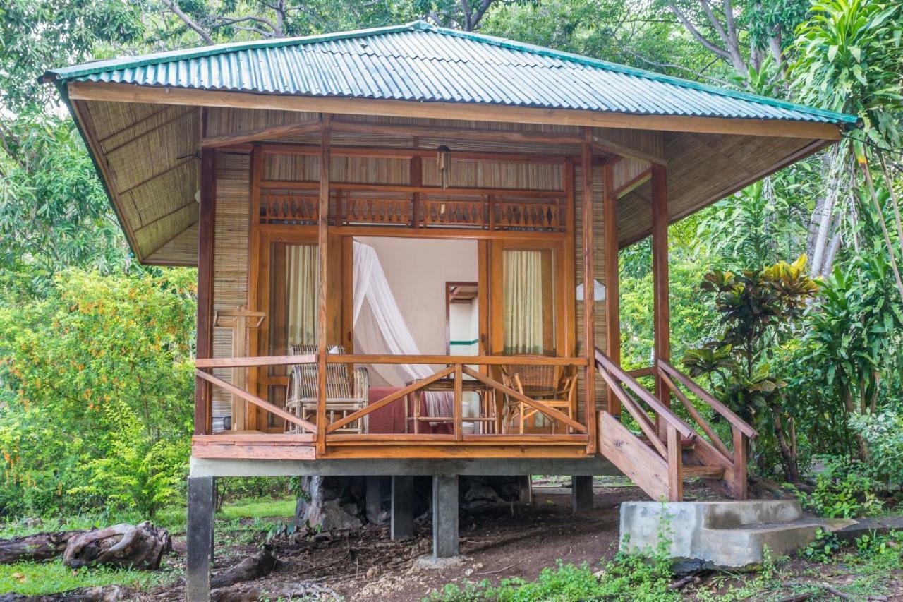 Bunaken Divers Sea Breeze Resort Eksteriør bilde