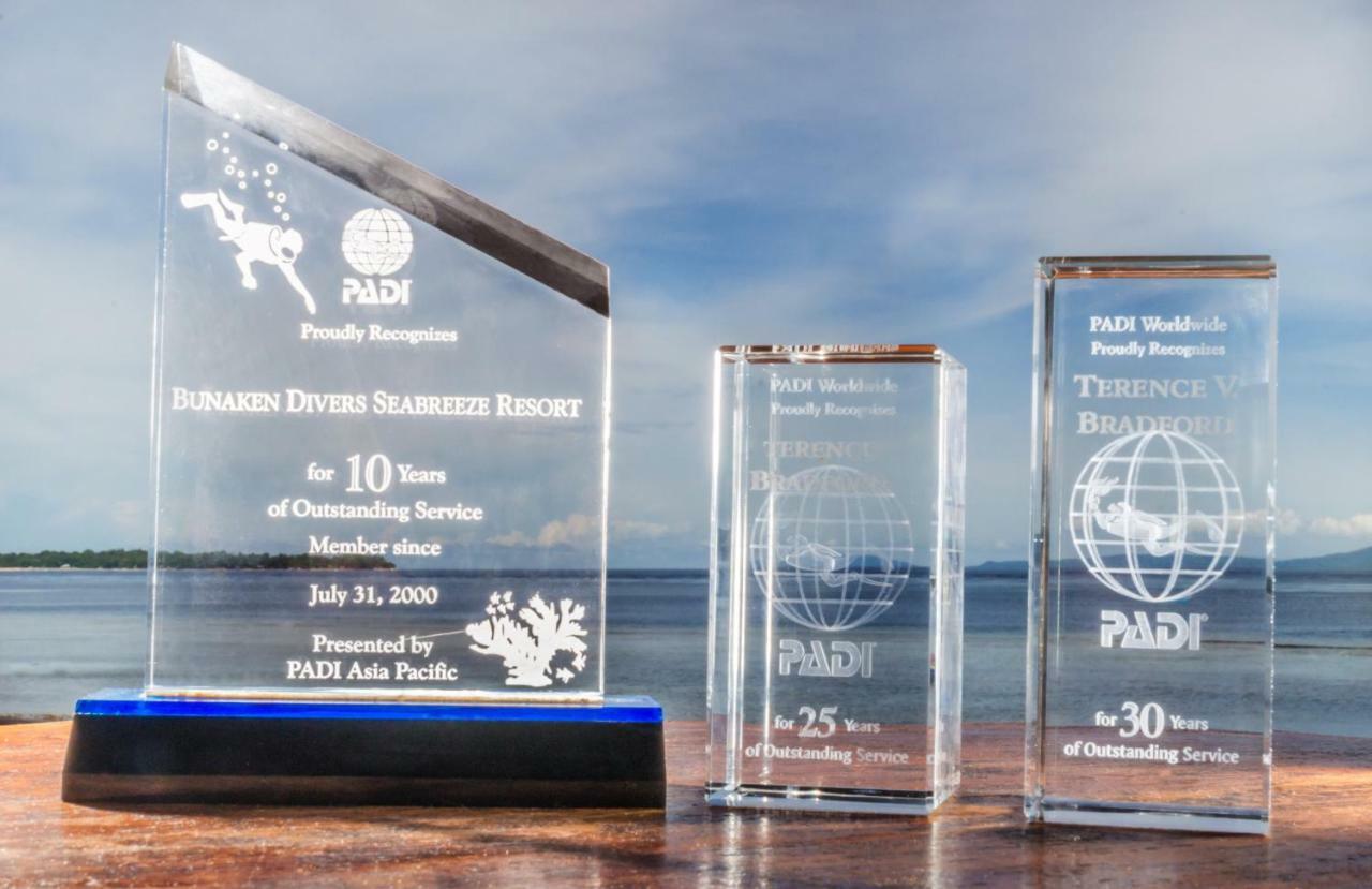 Bunaken Divers Sea Breeze Resort Eksteriør bilde